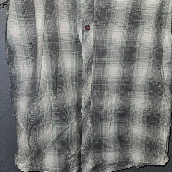 Horny Toad Mens Short Sleeve Button Up Shirt Size M - Picture 8 of 14